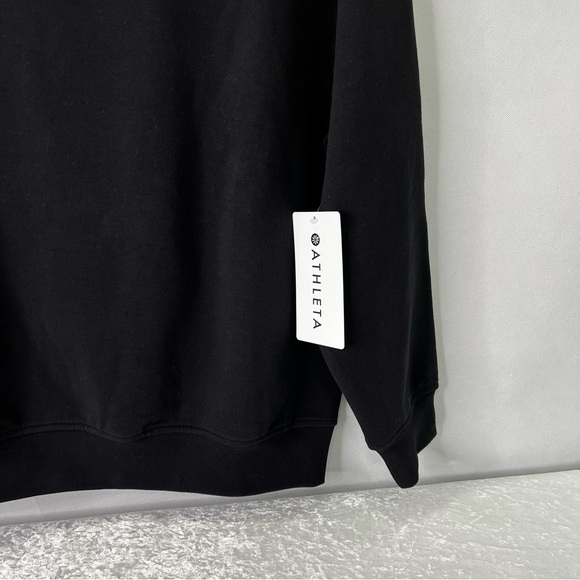 Athleta Forever Fleece Crewneck “Power of She” Sweatshirt Size X-Small Black - Picture 7 of 10